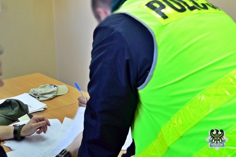 Wałbrzych: Splądrowali dworzec