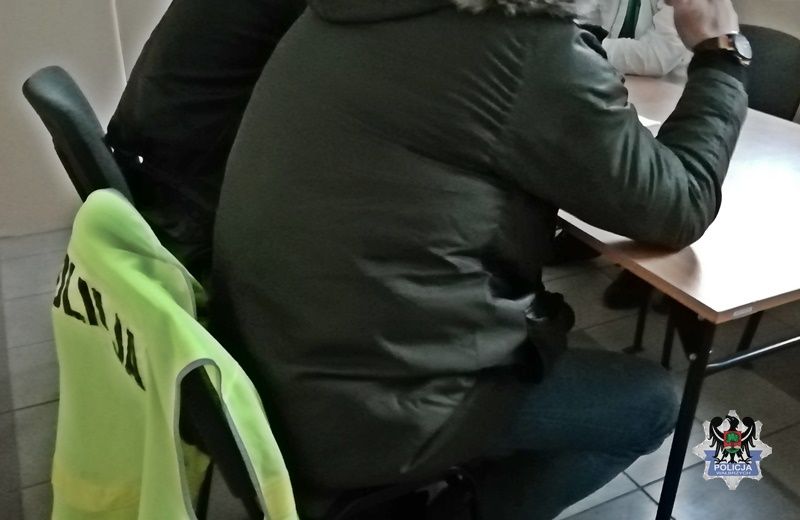 Wałbrzych/powiat wałbrzyski: Wandali nie brakuje