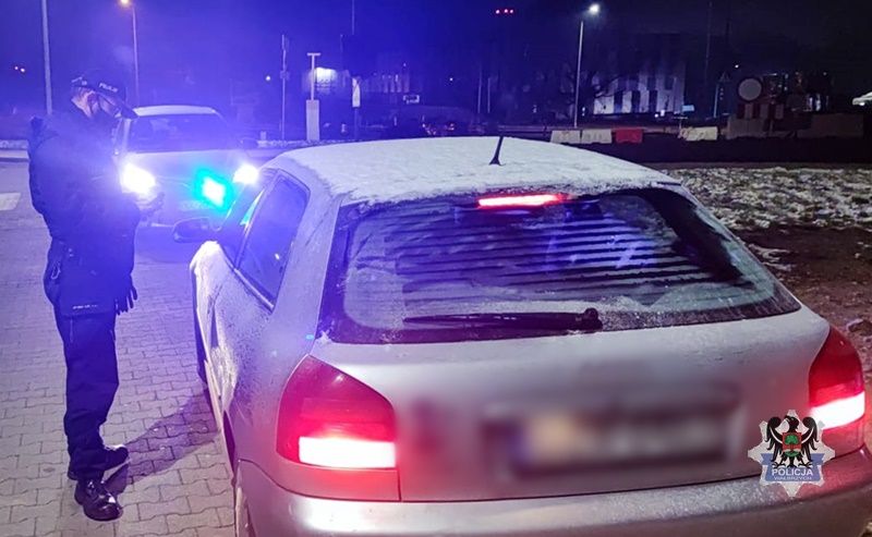 Wałbrzych/powiat wałbrzyski: Przywłaszczył samochód