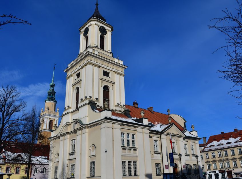 REGION, Świ: Burmistrz zarobi mniej