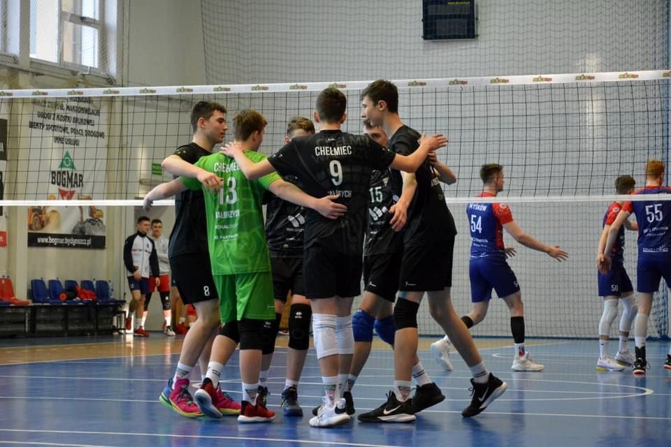 Bydgoszcz: Juniorzy awansowali do półfinału