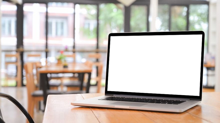 Wałbrzych/Kraj: Jaki laptop do 2000 złotych wybrać?