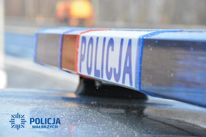 Wałbrzych: Do szpitala zawiózł go radiowóz