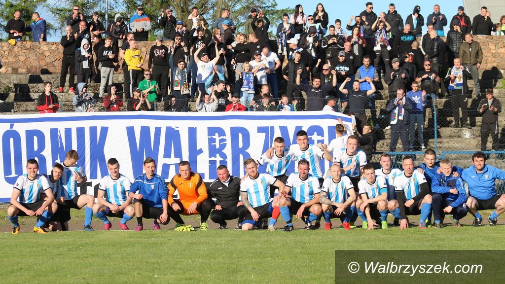 Wałbrzych: Górnicze derby dla lidera