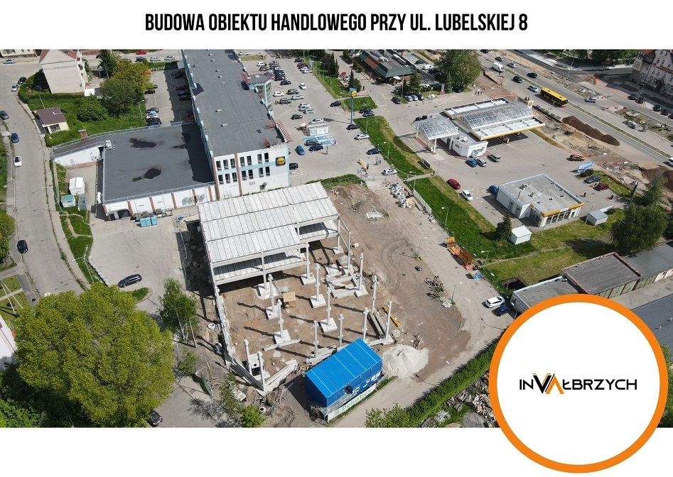 Wałbrzych: Powstaje supermarket