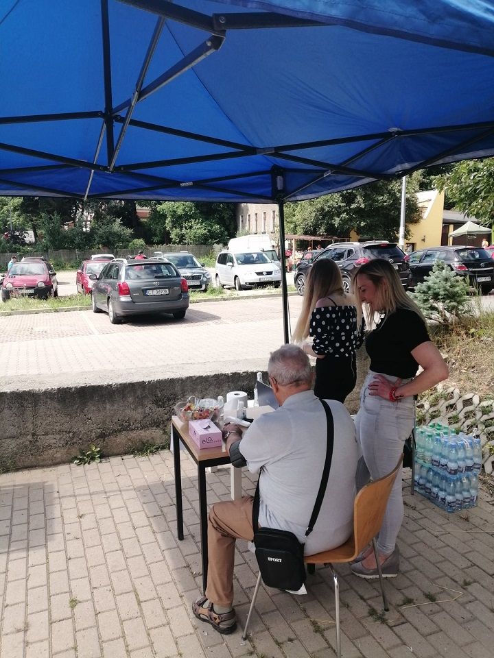 REGION, Jedlina-Zdrój: Namawiają do szczepień