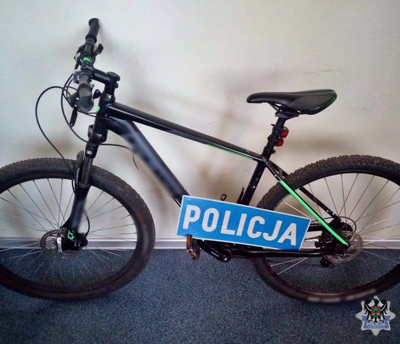 Wałbrzych/powiat wałbrzyski: Od krawężnika do krawężnika