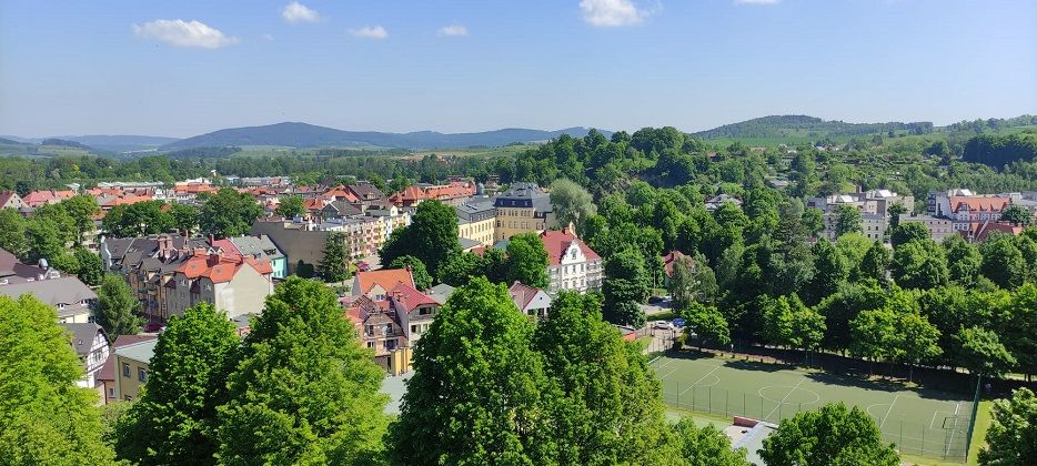 REGION, Kamienna Góra: Awans sąsiadów