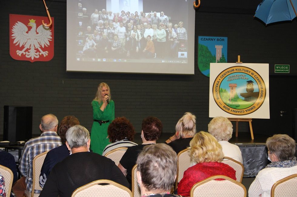 REGION, Czarny Bór: Seniorzy zainaugurowali