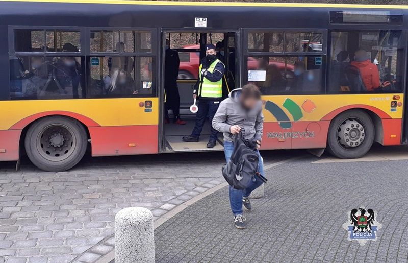 Wałbrzych/REGION: Autobusy pod kontrolą