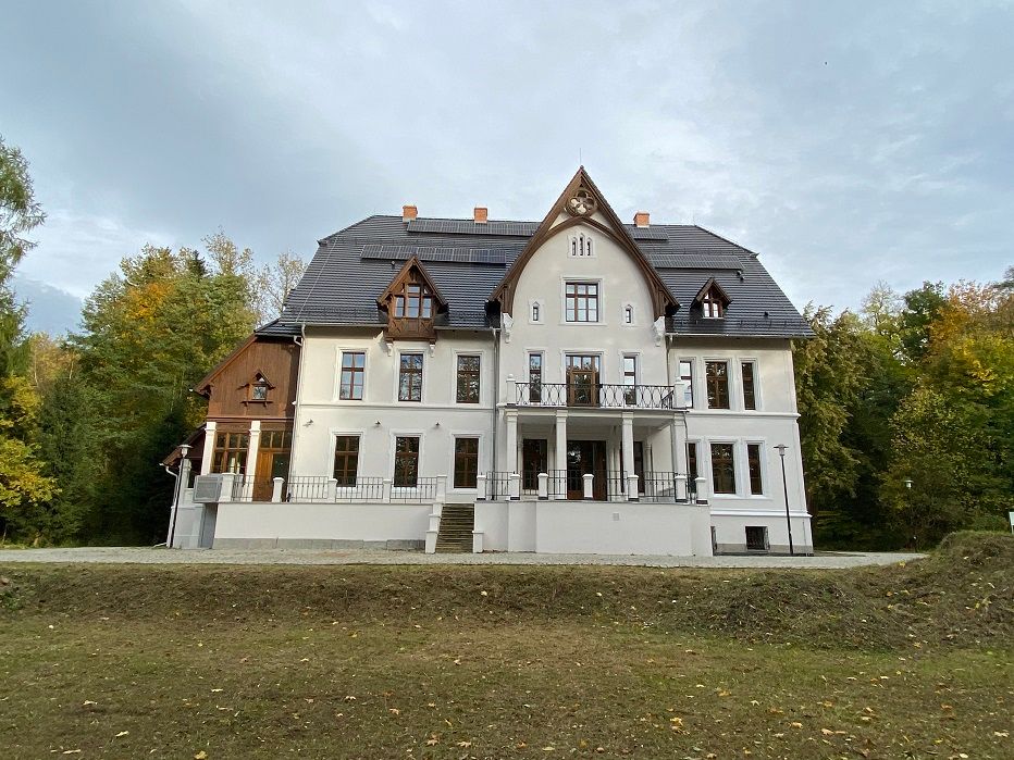 REGION, Głuszyca: Urząd w nowej siedzibie