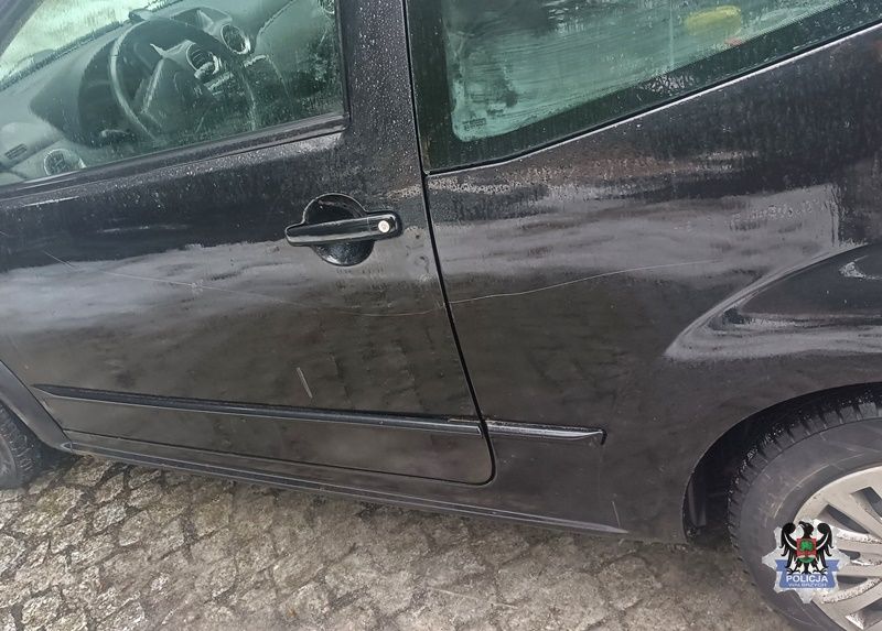 REGION, Mieroszów: Ostrym narzędziem po karoserii