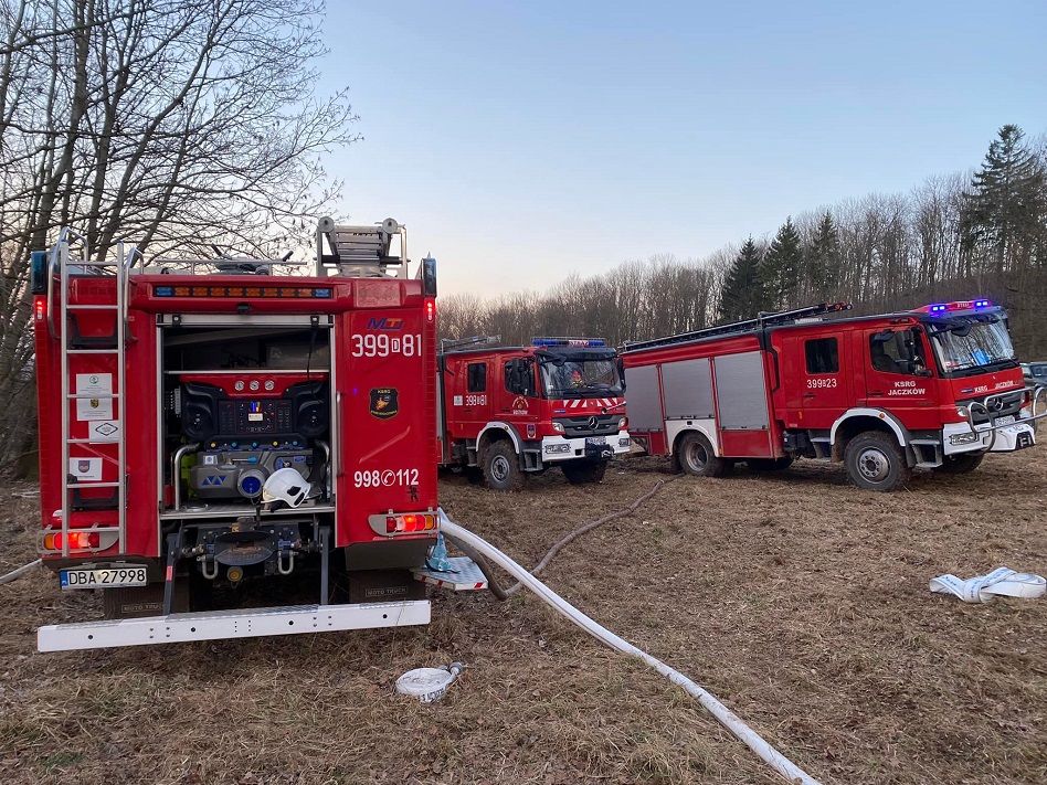 REGION, Stare Bogaczowice: Płoną lasy i pastwiska