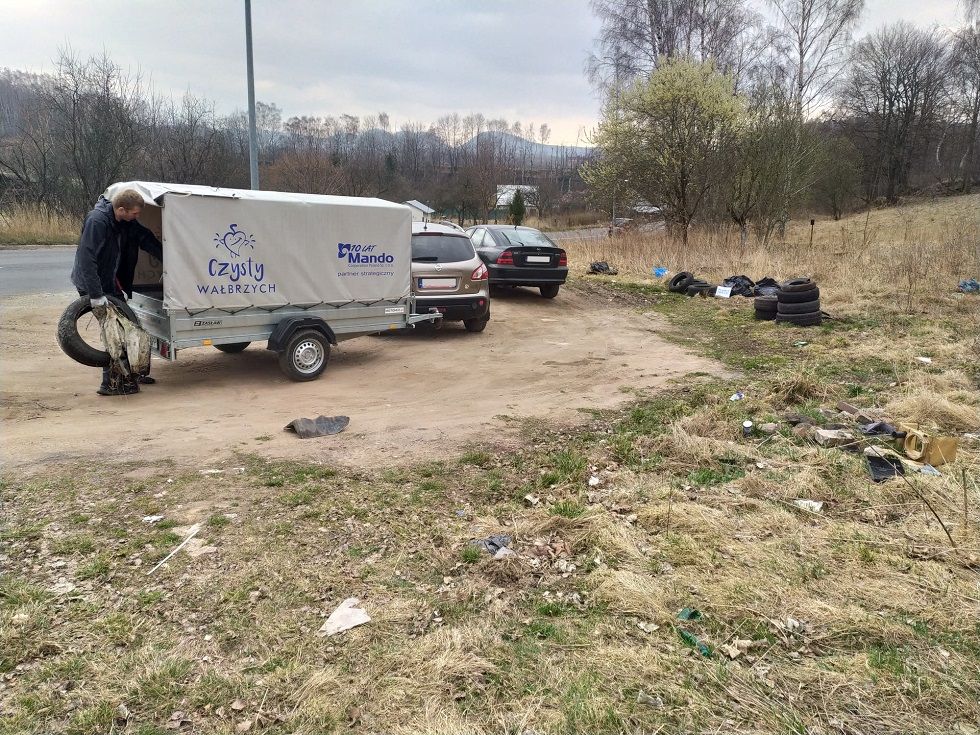 Wałbrzych/Boguszów-Gorce: Problem śmieci wraca