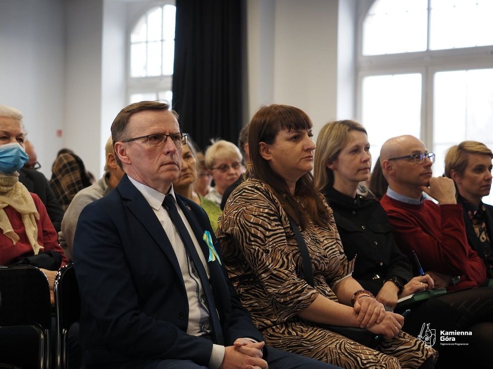 REGION, Kamienna Góra: Trzy warianty linii kolejowej