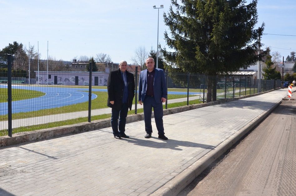 REGION, Mieroszów: Mieroszów z nowymi drogami