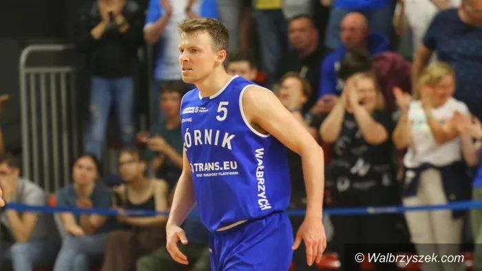 Wałbrzych/Kraj: Jakóbczyk w Turowie?