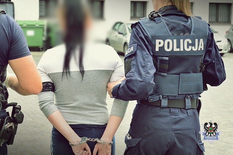 Wałbrzych: 33–latek w stanie ciężkim po ugodzeniu nożem