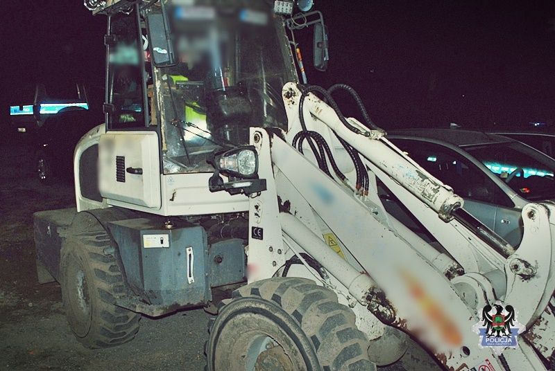 Wałbrzych: Ładowarką po alkohol