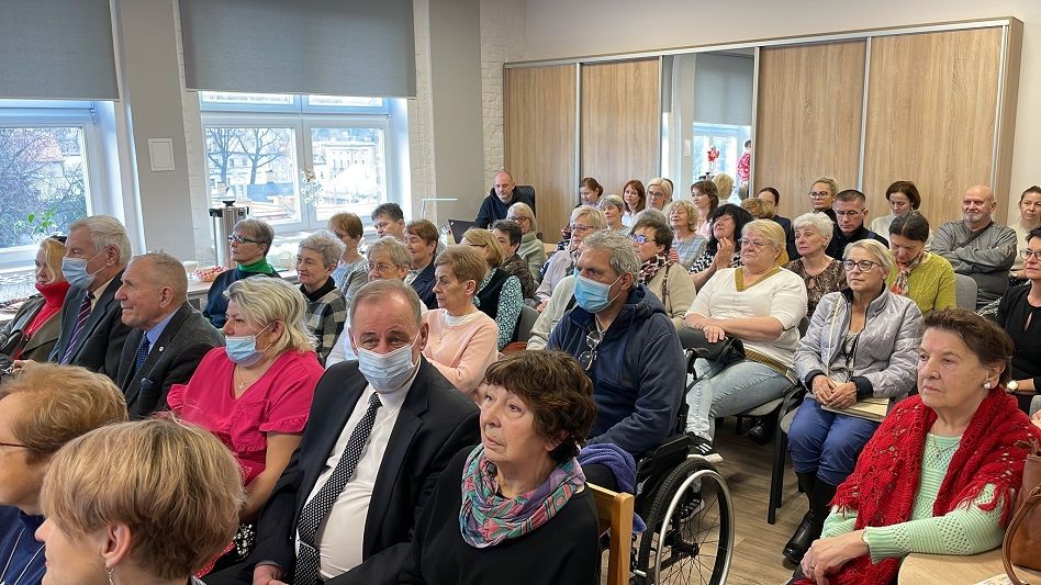 Wałbrzych: Klub dla seniorów