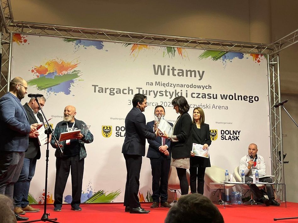 Wałbrzych/Kraj: Książ ma Kryształ Turystki