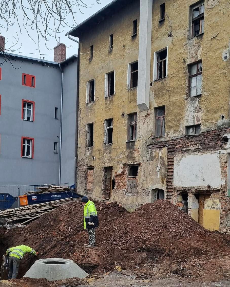 Wałbrzych: Dwanaście mieszkań