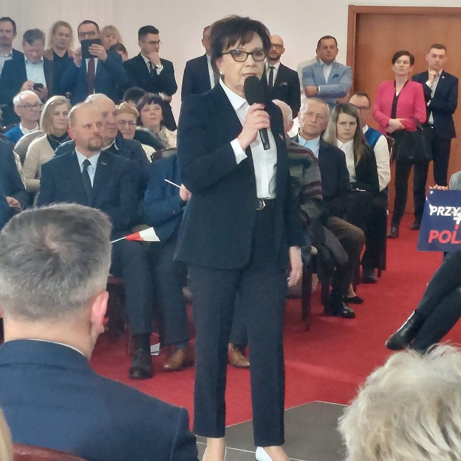 REGION: Elżbieta Witek o problemach młodzieży