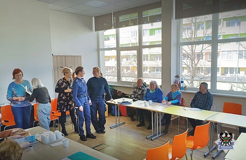 Wałbrzych: Przestrzegają przed oszustami