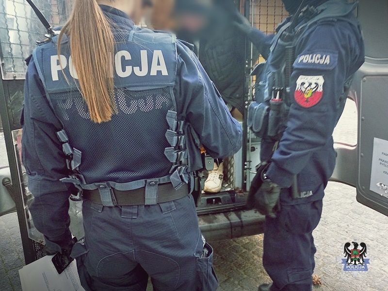 Wałbrzych: Złamał nogę własnej matce