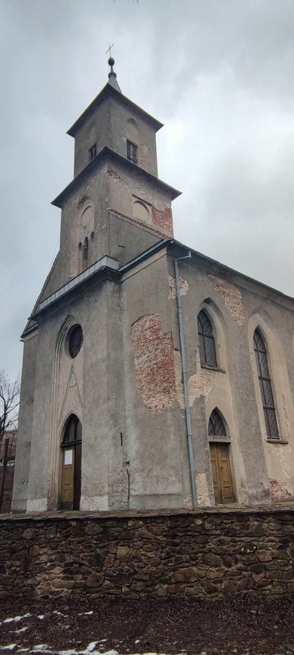 powiat wałbrzyski: Na remont dachu