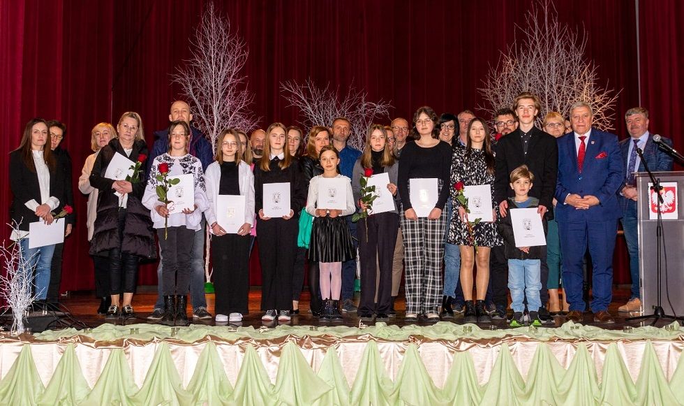 REGION, Mieroszów: Stypendia naukowe rozdane