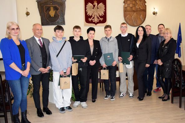 REGION, Boguszów-Gorce: Brawa dla młodzieży