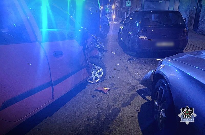 REGION, Szczawno-Zdrój: Rozbił trzy pojazdy