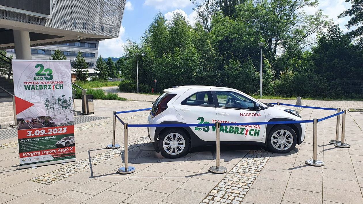 Wałbrzych/Kraj: Toyota czeka