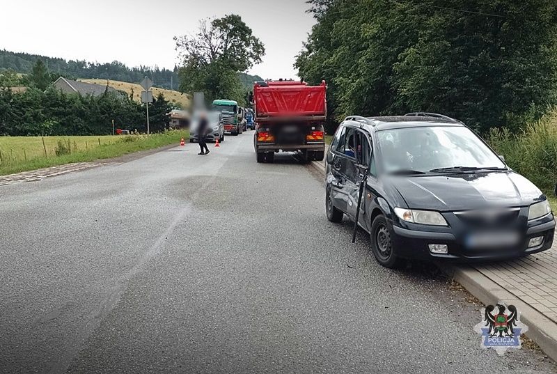 Wałbrzych/REGION: 7–latka przewieziona do szpitala