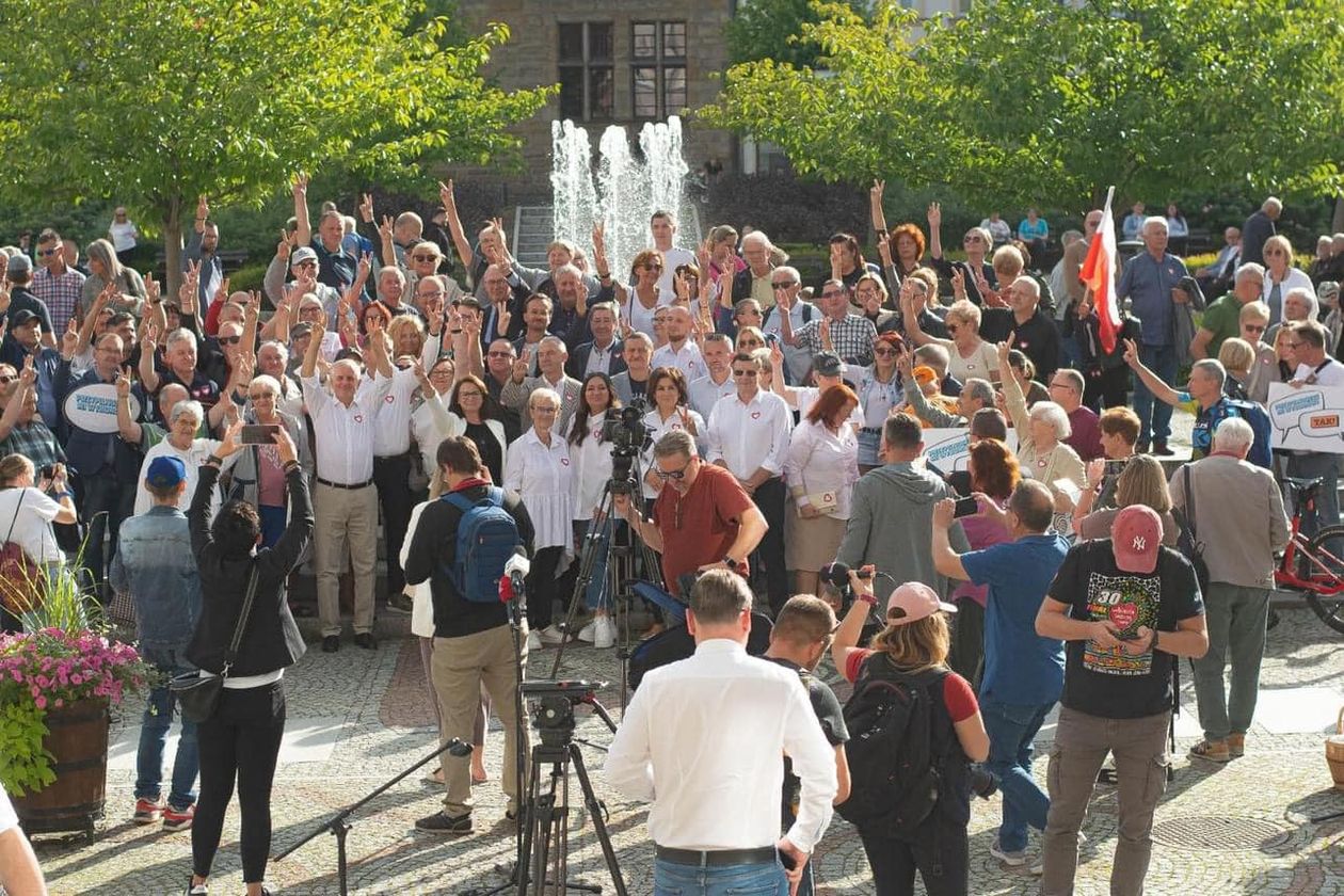 Wałbrzych/REGION: Obawiają się fałszowania wyników wyborów