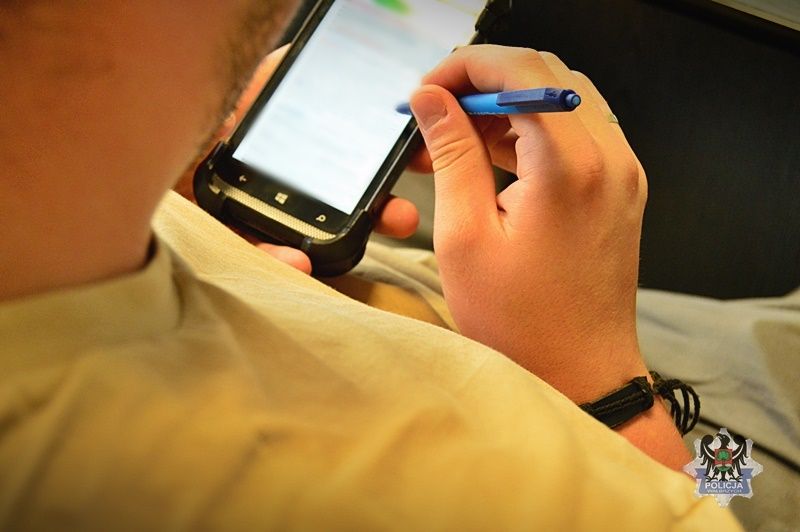 Wałbrzych/powiat wałbrzyski: Jazda z telefonem w ręce