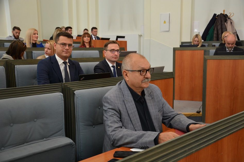 Wałbrzych: Są dodatkowe pieniądze na remont stadionu