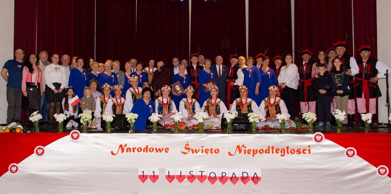 REGION, Mieroszów: Biało–czerwony Mieroszów