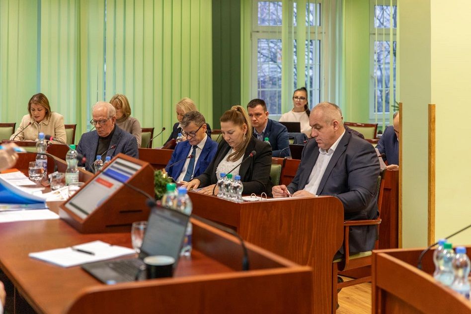 powiat wałbrzyski: Inwestycyjny budżet Powiatu