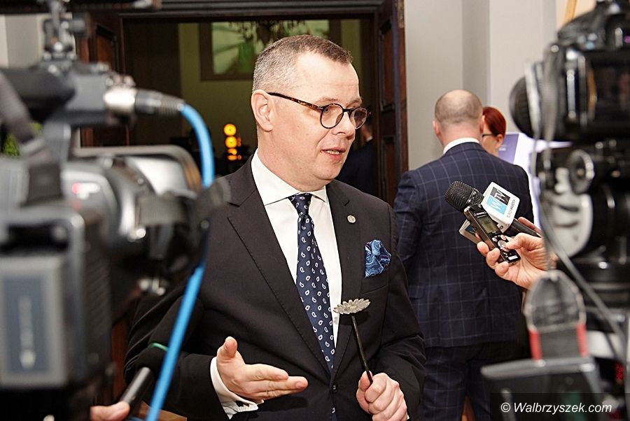 Wałbrzych/Kraj: Ambasador Wałbrzycha "naczelnym" PAP–u