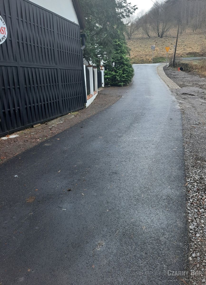 REGION, Grzędy: Kolejna droga wyremontowana