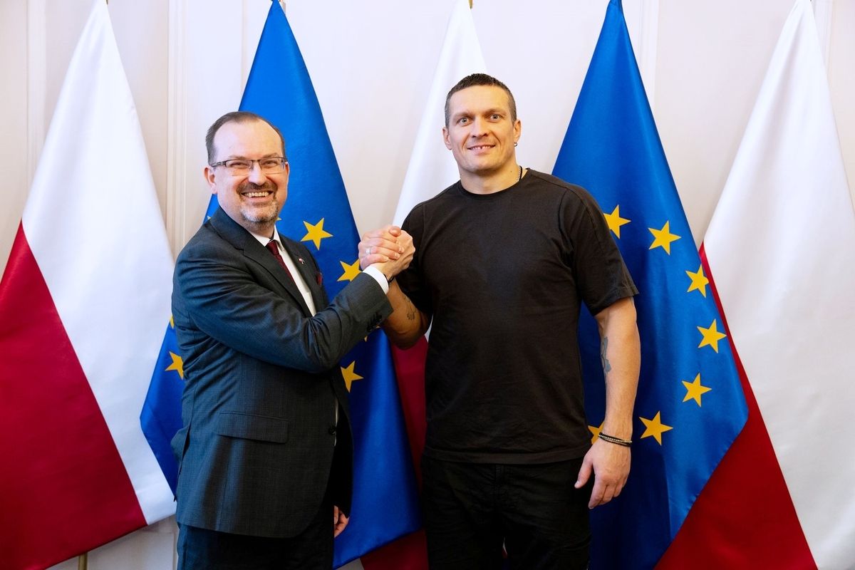 REGION: Ołeksandr Usyk odwiedził Wojewodę Dolnośląskiego