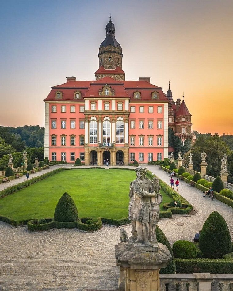 Wałbrzych: Nieszczęśliwy wypadek w Zamku