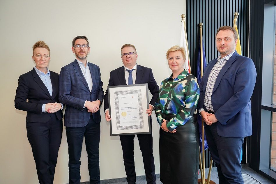 Wałbrzych/Kraj: Rodzinna firma w WSSE