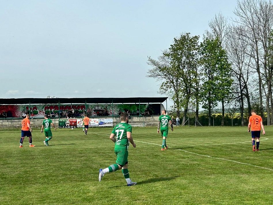 Stanowice: Stanowice pełne goli