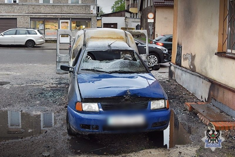 REGION, Boguszów-Gorce: Zaczął od gróźb, skończył na podpaleniu