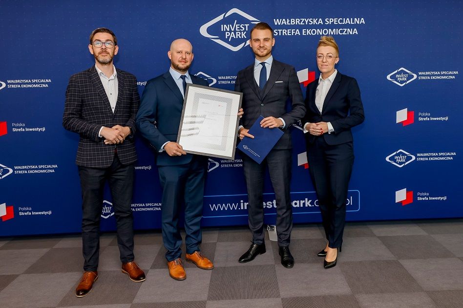 Wałbrzych/Kraj: Cellofoam wchodzi do Polski