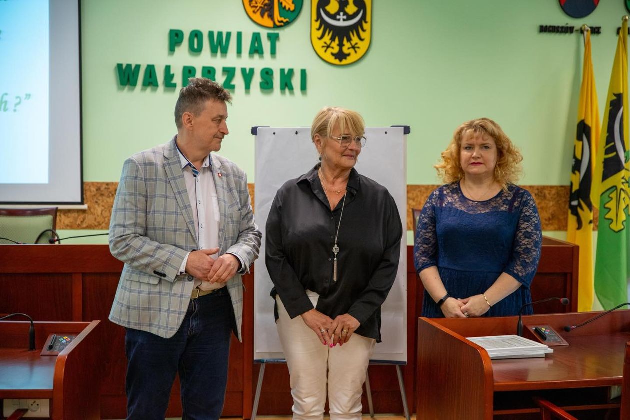 powiat wałbrzyski: Konferencja szkoleniowa