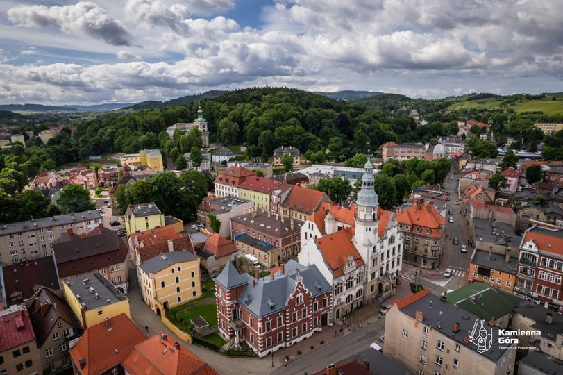 REGION, Kamienna Góra: Nowy sekretarz